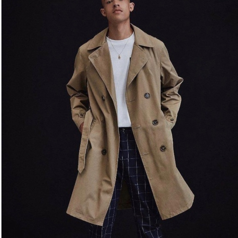 Mens khaki tan trench coat XS Urban Outfitters Neutral Belted Genderless